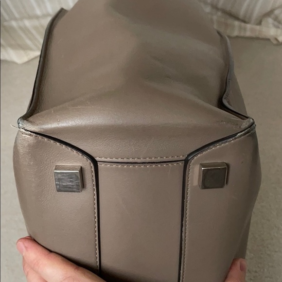 Michael Kors Collection Gracie Tote - Picture 13 of 16